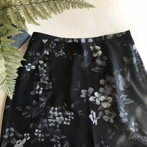 Beautiful black and White flowered Skirt